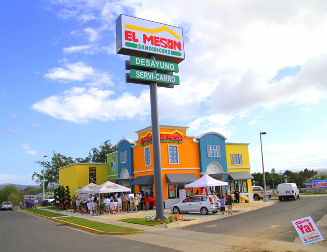 El Meson Sandwiches, empresa familiar puertorriqueña, fue reconocida como una de las mejores cadenas de comida rápida en el mundo.